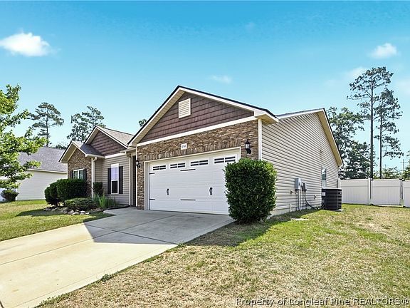 3rd image of 1094 Saint Johns Loop