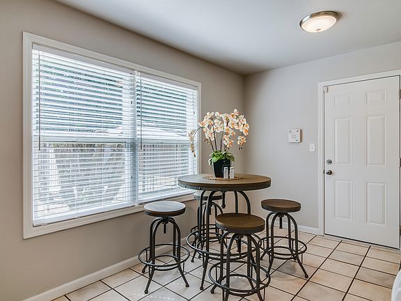 5th image of 6112 Belleau Wood Ln