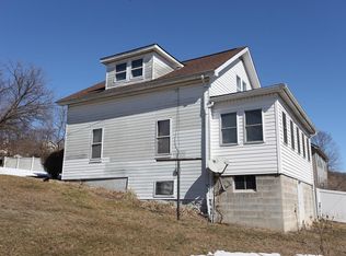 62 Walker Dr, Mount Union, PA 17066