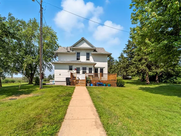 30442 Meadow Rd, Adel, IA 50003