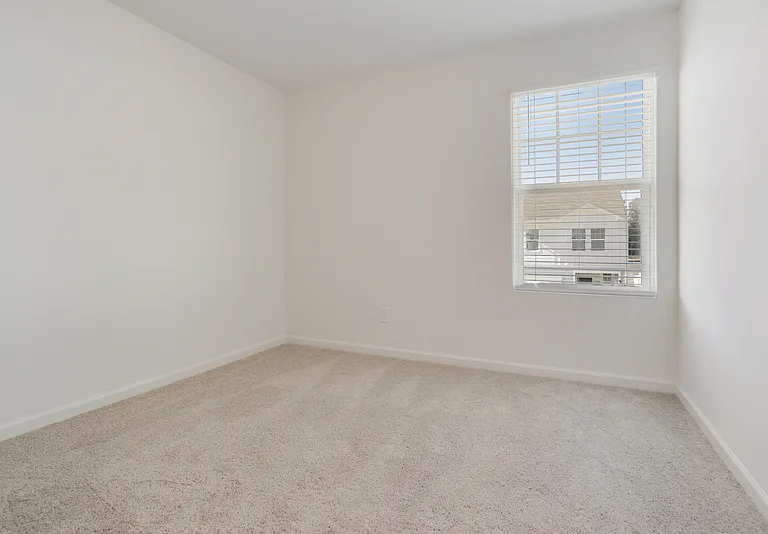 248 Grand Central Way — Photo 14