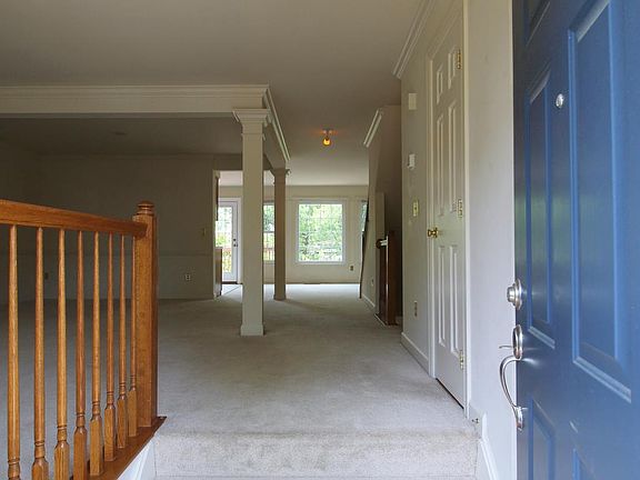 2nd image of 7416 Heatherfield Ln
