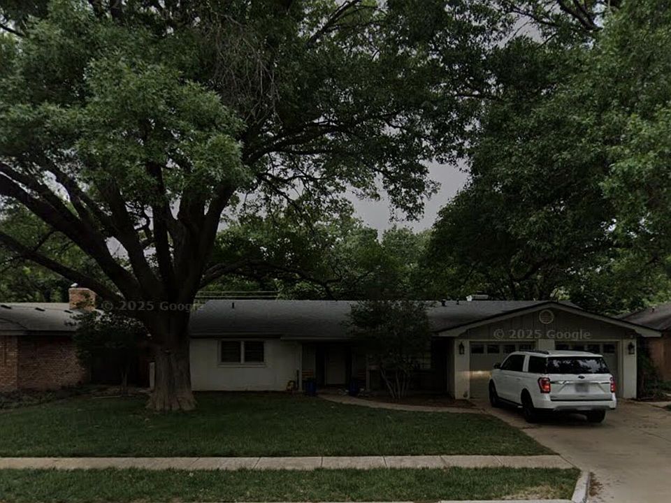 1st image of 6304 Knoxville Dr