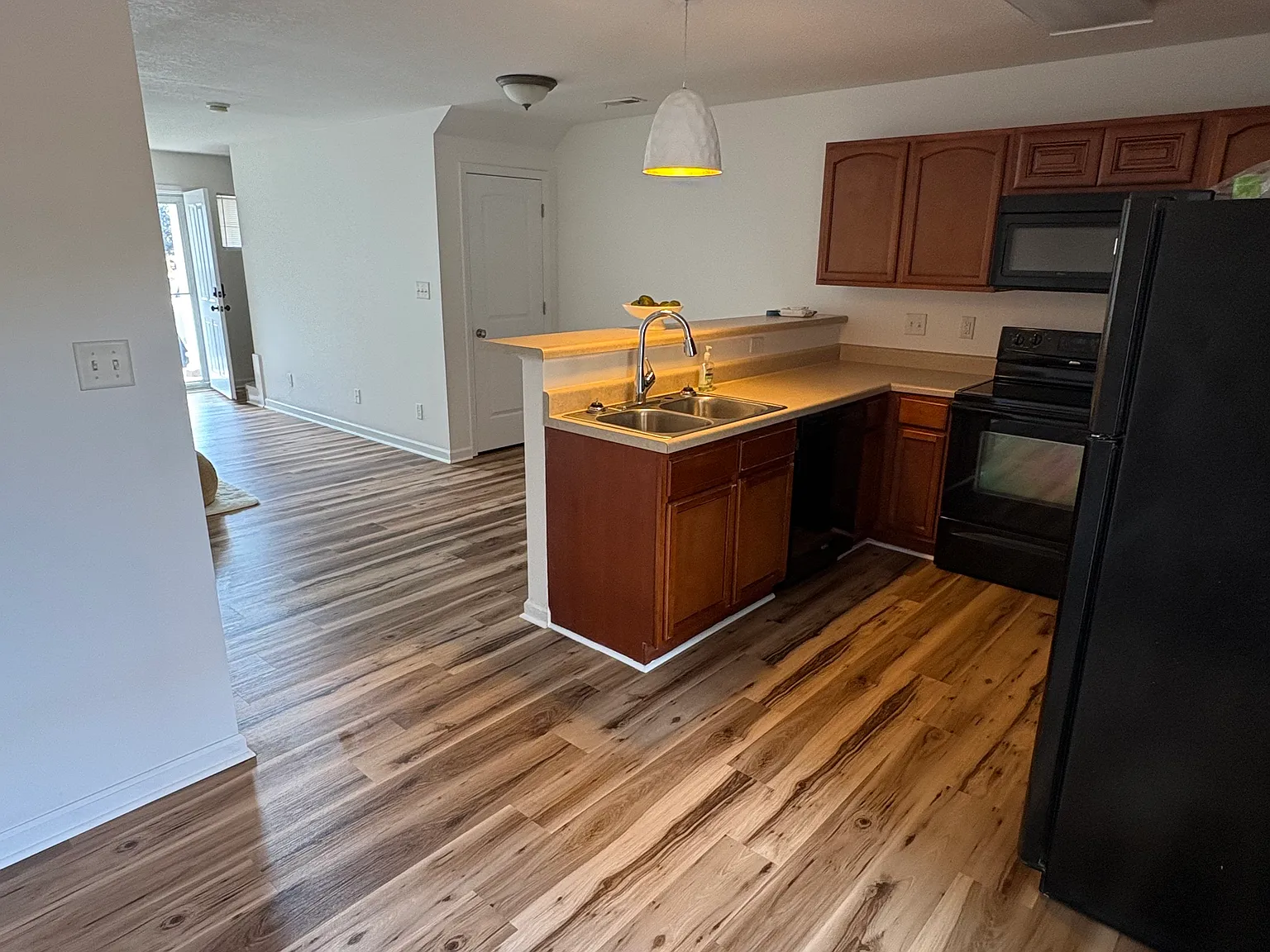 363 Franklin Meadows Way — Photo 3