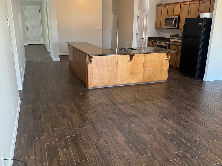 7303 W Donner Dr — Photo 9