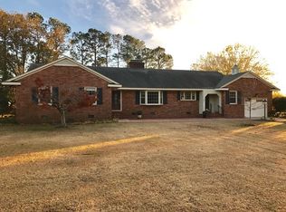 421 Norbert Wilson St, Mount Olive, NC 28365