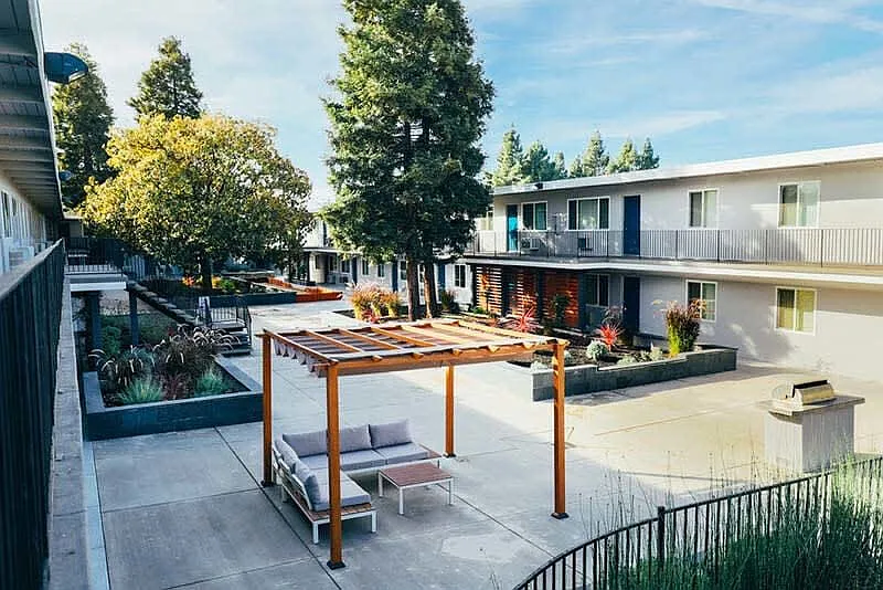 Magnolia Terrace