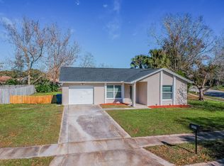 7825 Putnam Cir, New Port Richey, FL 34655