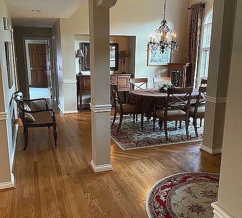 5th image of 119 Whispering Woods Ln