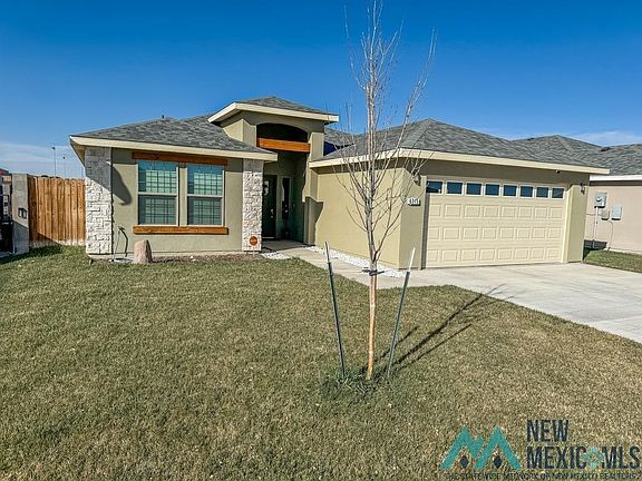 3rd image of 6215 N Meadowlands Dr
