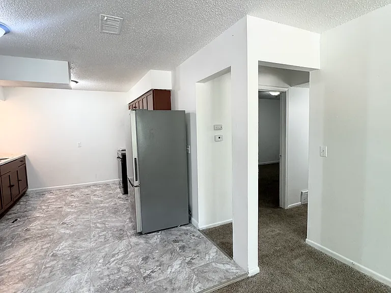 4918 Ames Ave — Photo 8