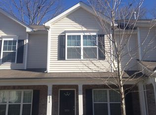 3034 Summerfield Ridge Ln, Matthews, NC 28105