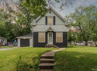1502 Woodbridge St, Jackson, MI 49203