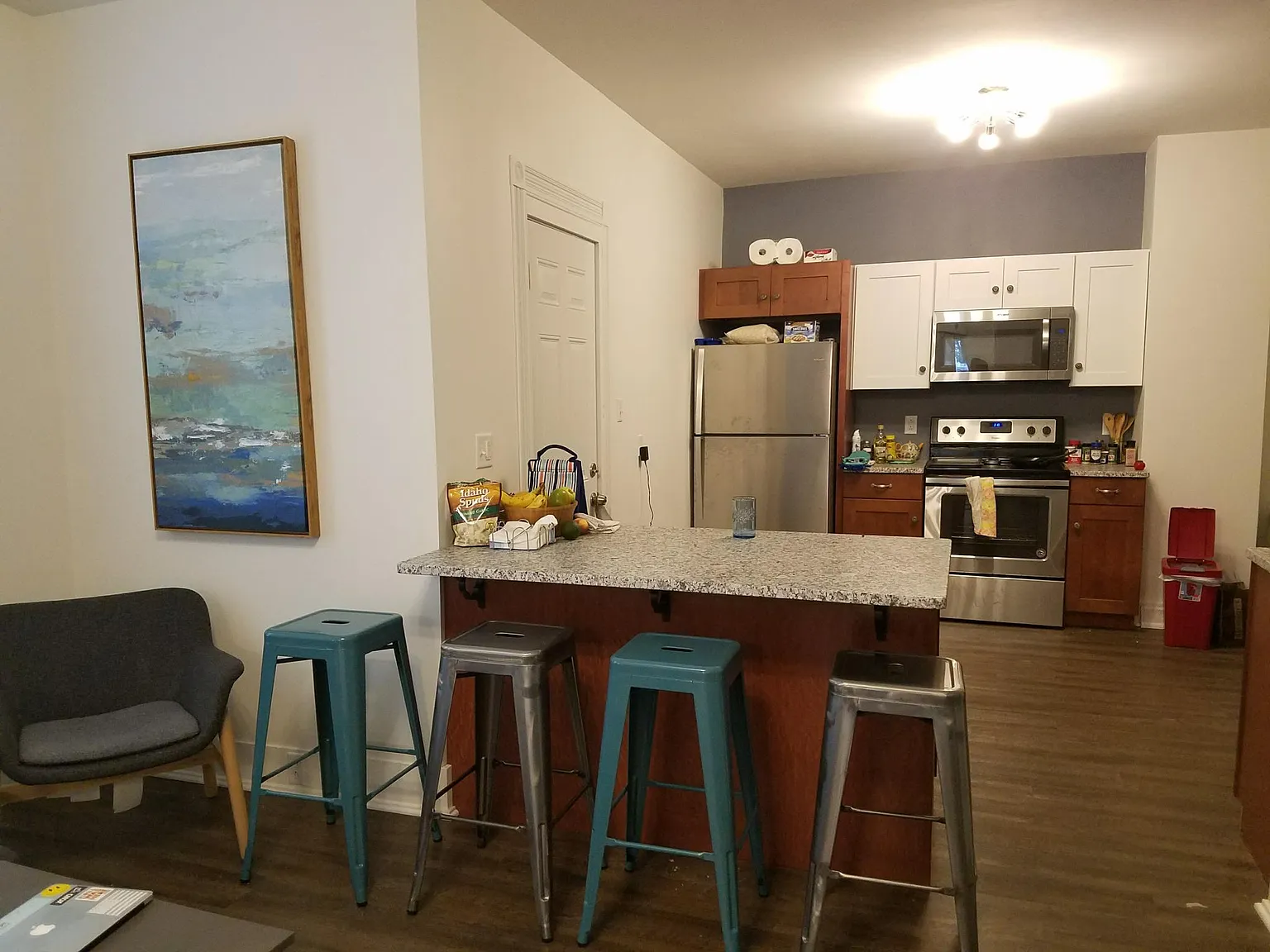 38 Leroy St — Photo 2