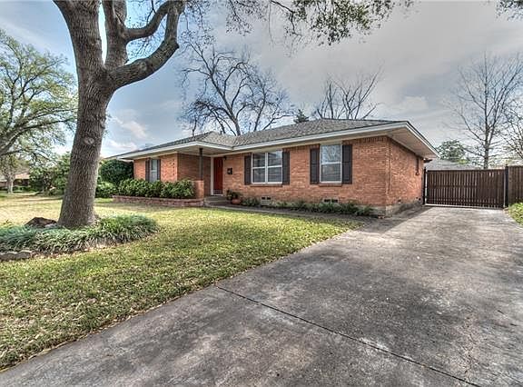 2nd image of 10416 Longmeadow Dr
