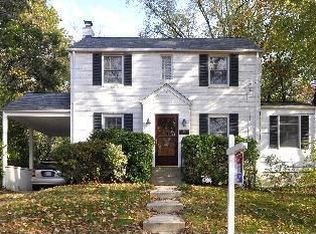 10003 Raynor Rd, Silver Spring, MD 20901