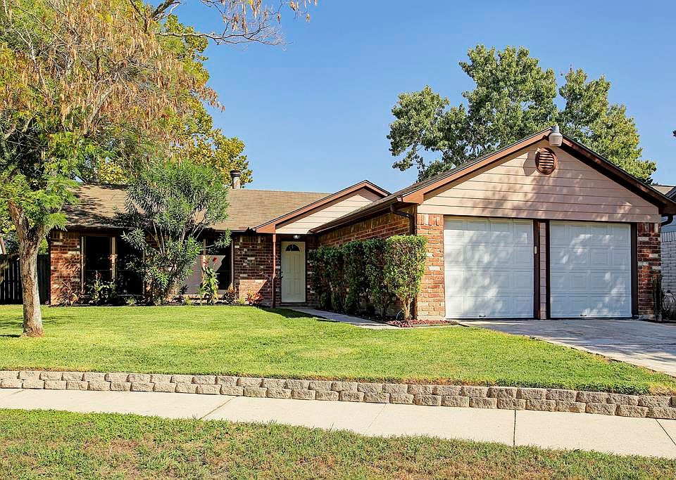 1st image of 14238 Sylvia Dr