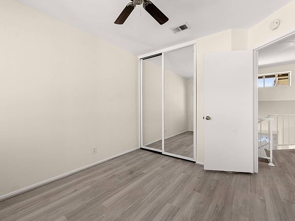 4th image of 527 N Dartmouth Way #40