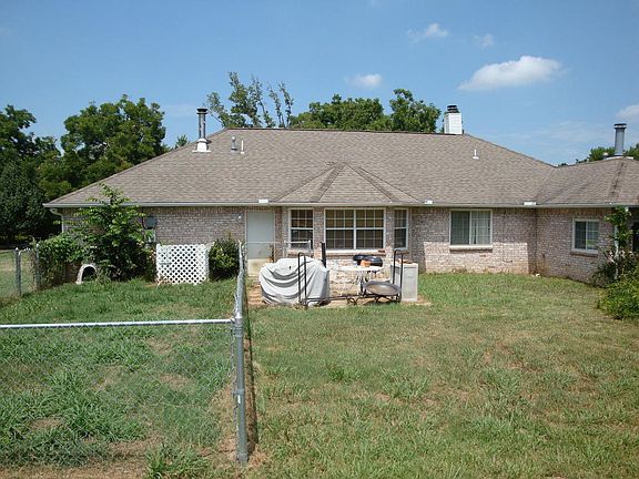 4th image of 1507 E North Ridge Dr
