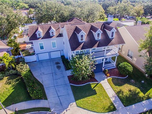 3rd image of 8139 Willow Ct