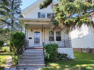 1327 E 9th St, Duluth, MN 55805