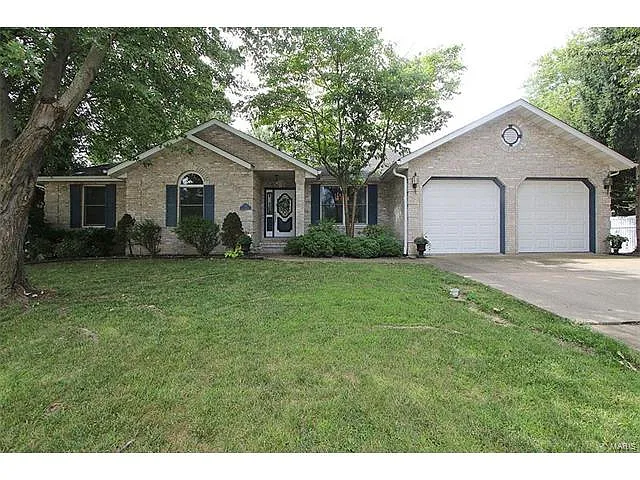 705 Saint Nicholas Dr photo 1