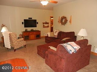 3rd image of 2029 Vincent Ave
