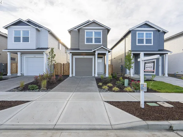 414 E London Way, Newberg, OR 97132