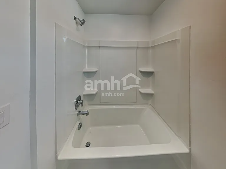 2980 N Vigo Ave — Photo 16