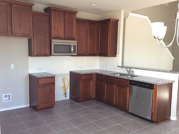 2nd image of 172 Painted Desert Ln