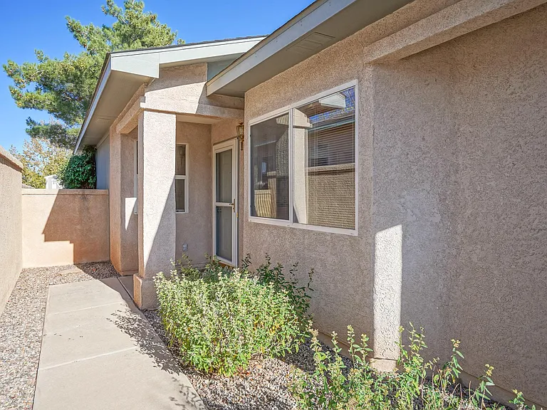 3146 Chama Meadows Dr NE — Photo 3