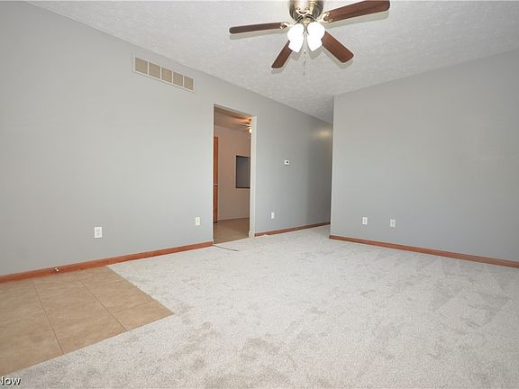 4th image of 625 Hillman Rd