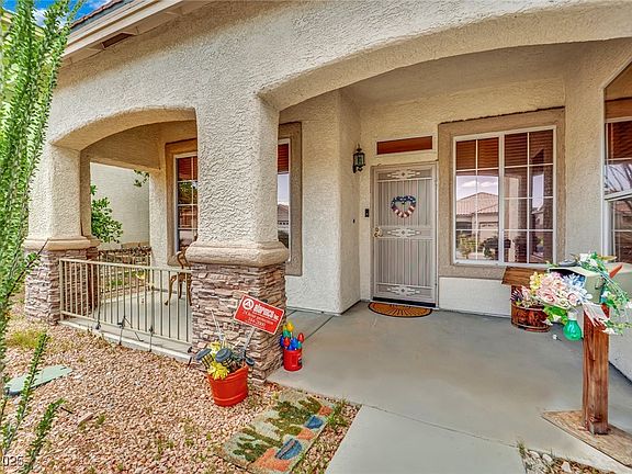 4th image of 9142 Royal Monarch Ct
