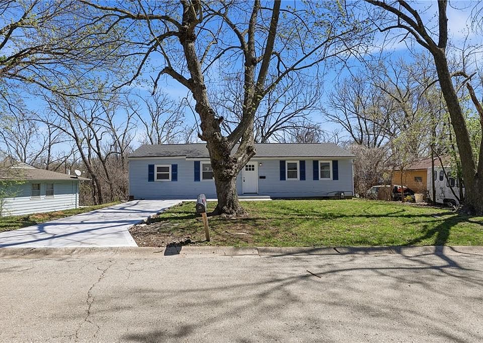 1st image of 3431 N 39th St