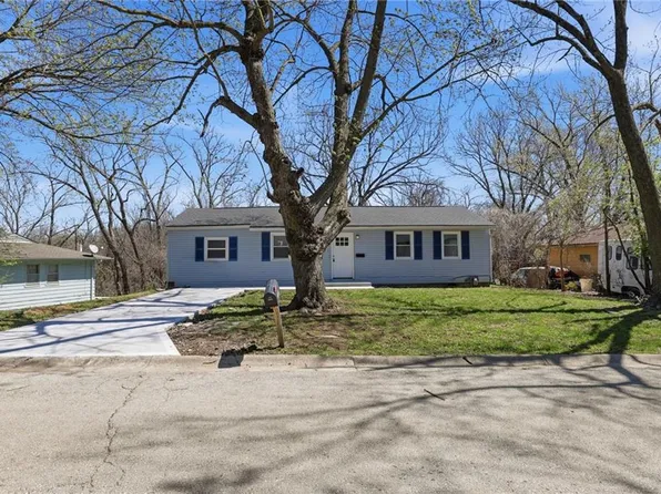 3431 N 39th St, Kansas City, KS 66104