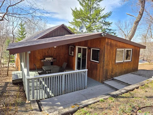 551 1st STREET, White Bear IR 70, SK S0C 2S0