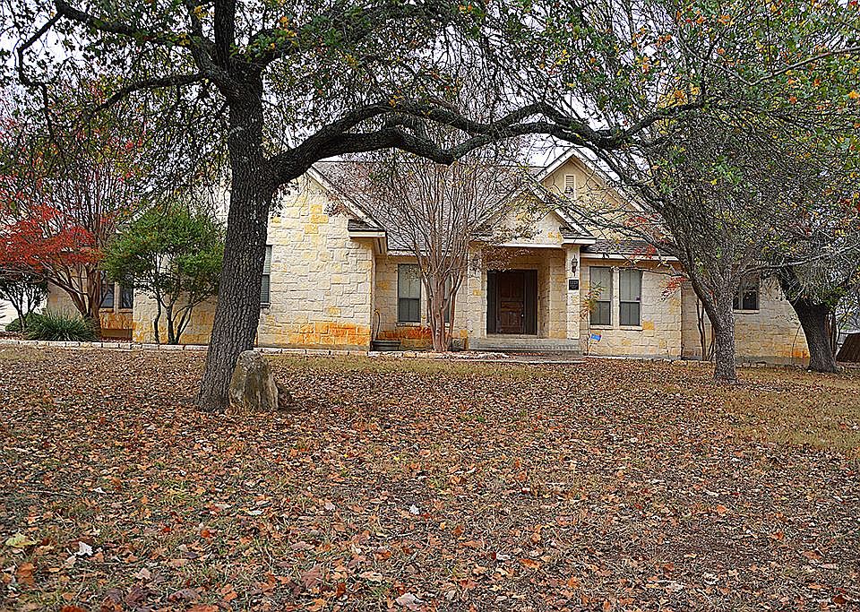 1st image of 1128 Saddle Club Dr