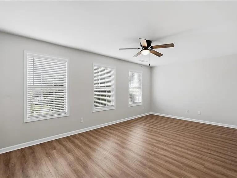 2148 Splitrail Trl NE — Photo 44
