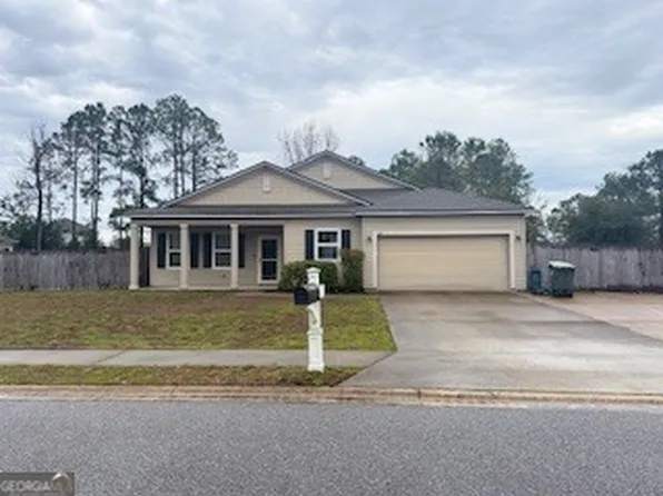 107 Yellowood Dr, Kingsland, GA 31548