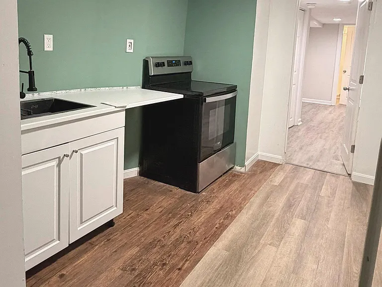 2631 W Cold Spring Ln — Photo 16