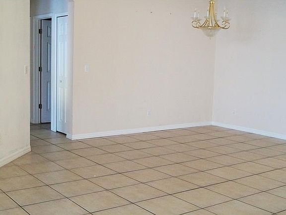5th image of 1913 Wood Brook St