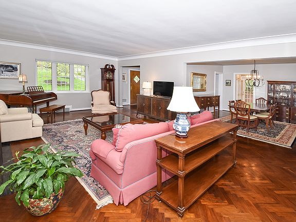 4th image of 3306 Mannington Ave