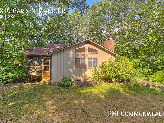 2nd image of 1810 Gardenspring Dr