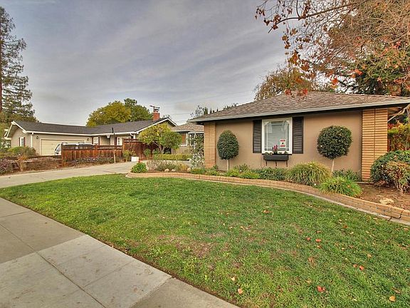 3rd image of 5544 Mary Jo Way