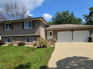 1909 9th St SW, Austin, MN 55912