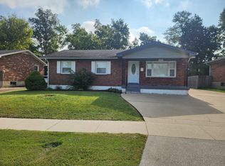 10111 Normie Ln, Louisville, KY 40229