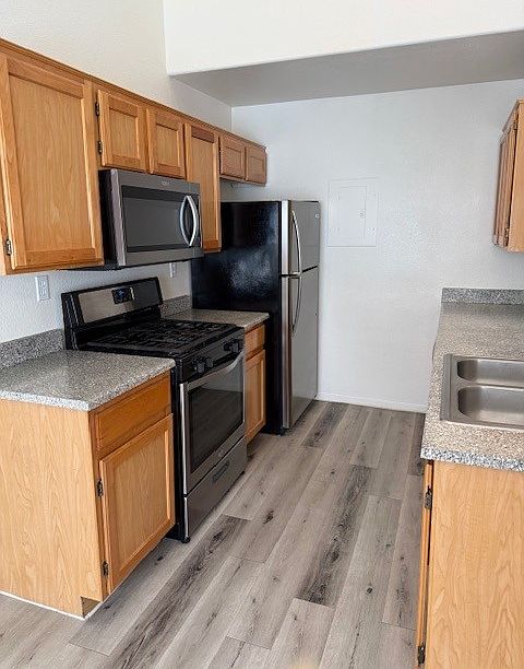 1st image of 900 Desert Oak Ct #0