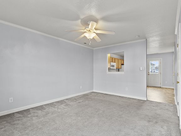 2nd image of 105 Bridgewood Dr #1