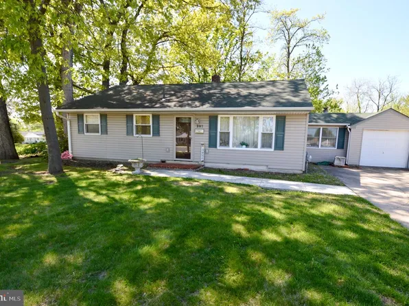 207 Phillips Ave, Magnolia, NJ 08049