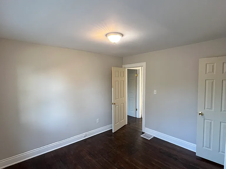 1079 E 16th Ave — Photo 10